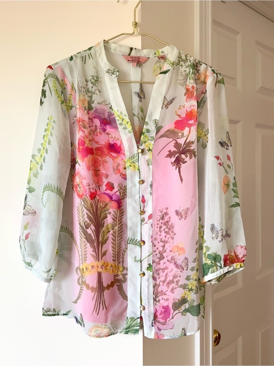 Ted Baker Tops - Ted Baker Kimmie Floral Print Blouse